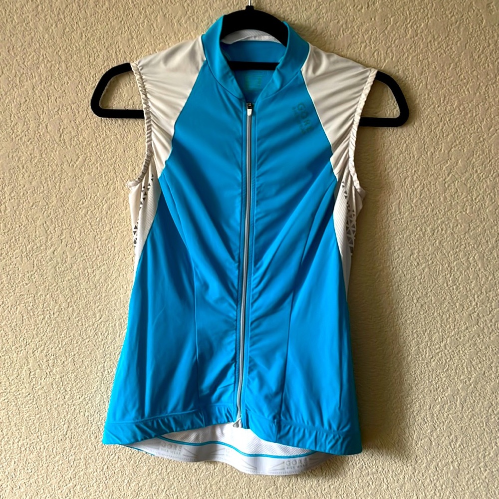 Gore cycling sleeveless jersey in white and teal, medium.